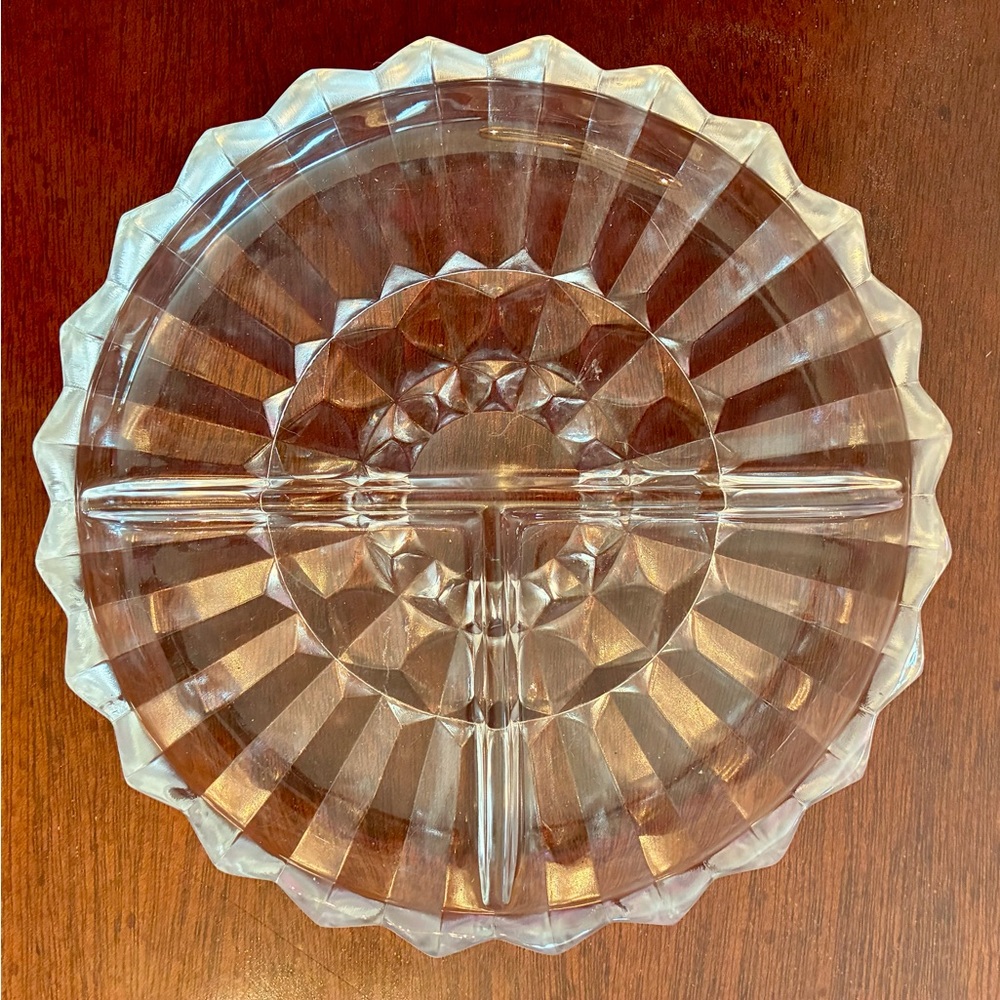 🪷 Vintage Indiana Glass Sunburst Divided Relish Tray • 7” • Lotus Blossom✨